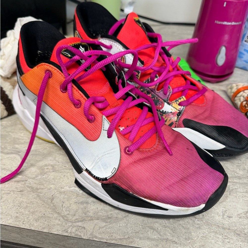Nike Women's Pink and Orange Sneakers